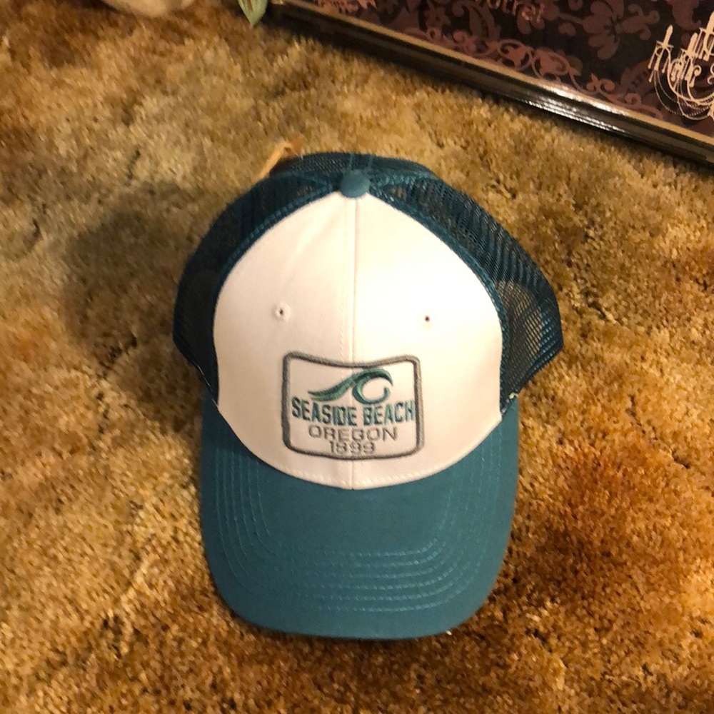 Blue 84 Seaside Beach Oregon Hat New